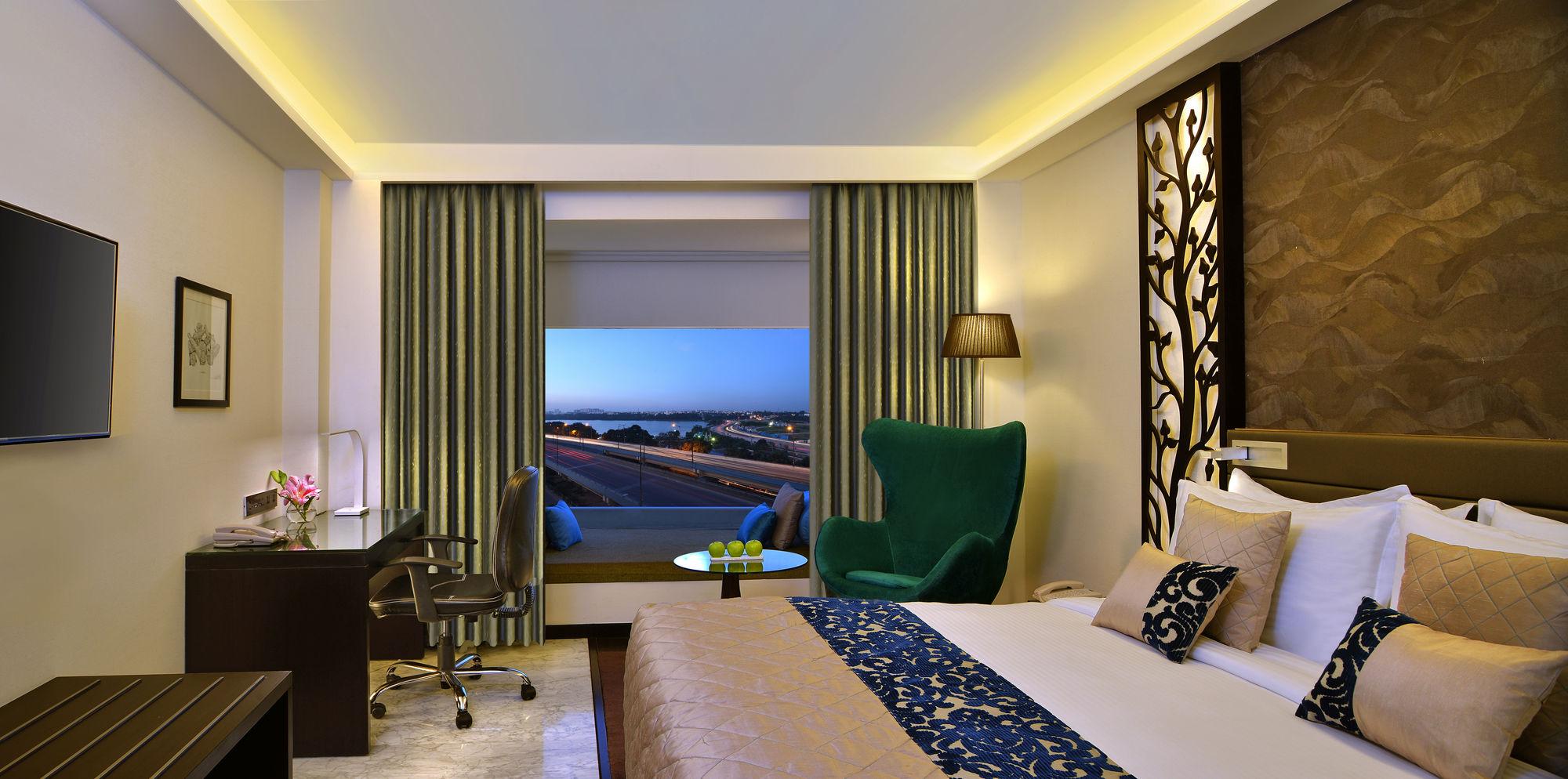 Country Inn & Suites By Radisson, Bengaluru Hebbal Road Екстер'єр фото